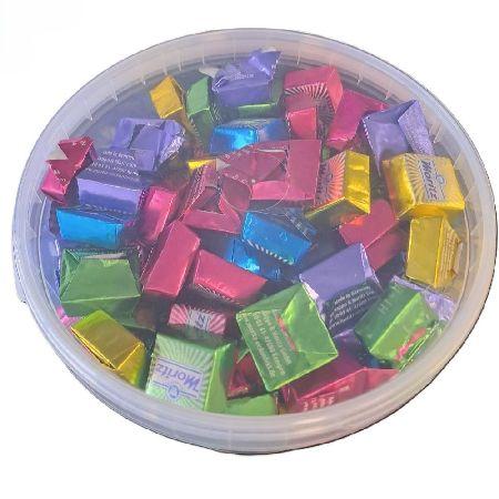 BOMBON CUADRADO MULTICOLOR 150u 2